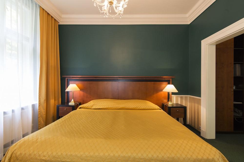Hotel Grandhotel Pupp 5*