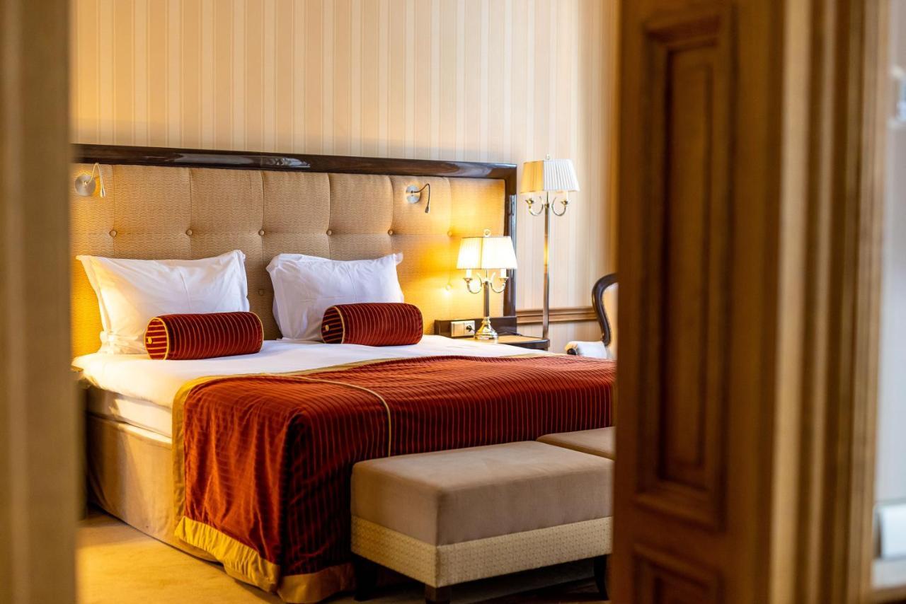Grandhotel Pupp Отель 5*